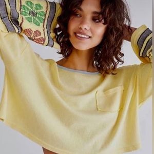 NWT🌟 We The Free Yellow Long Sleeve Crop Top With Embroidery Size Large